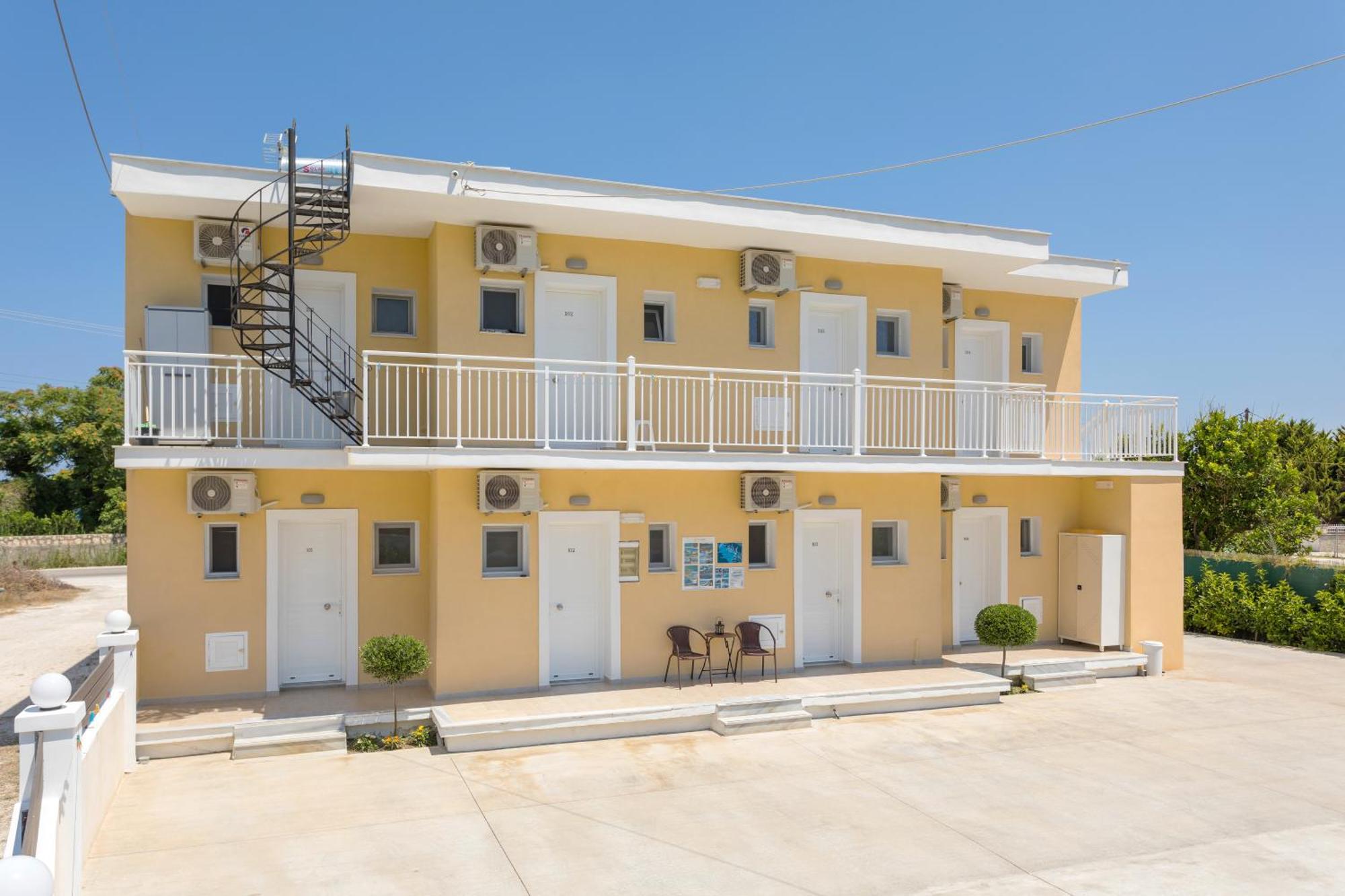 Morfeas Zante Apartments ภายนอก รูปภาพ
