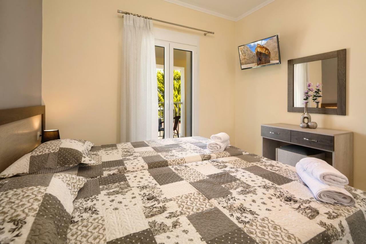 Morfeas Zante Apartments ภายนอก รูปภาพ